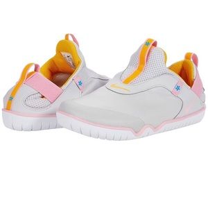 Nike Zoom Pulse Shoes